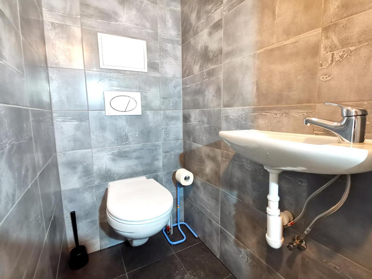 Lacplesa Downtown New 2-Bedroom Apartment Рига Екстериор снимка